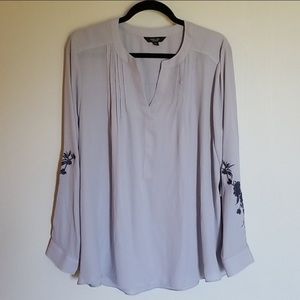 Simply Vera Blouse. with tags!